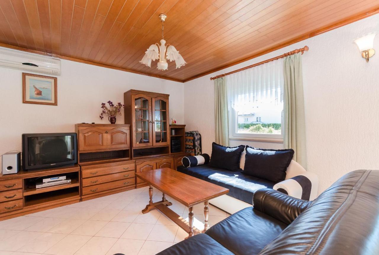 Apartments Biserka Barbat na Rabu Dış mekan fotoğraf