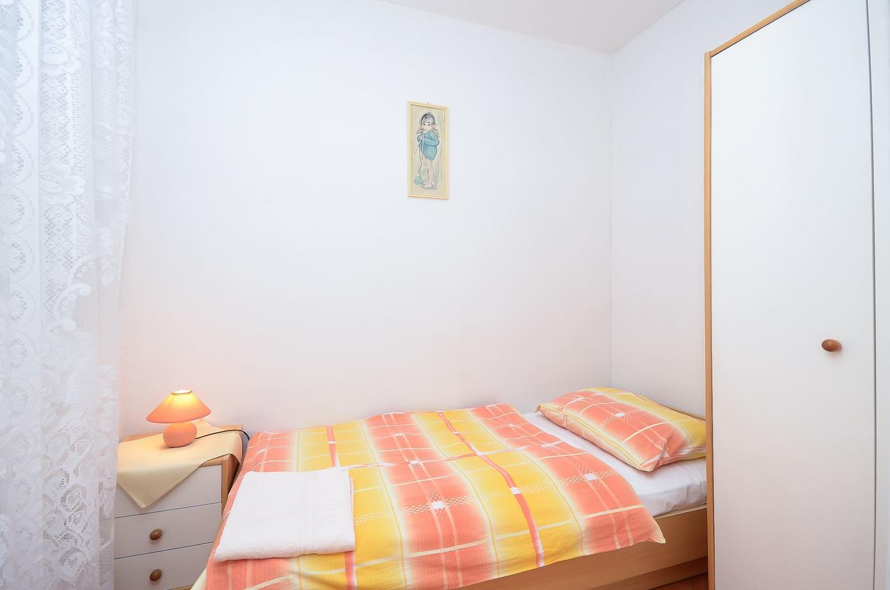 Apartments Biserka Barbat na Rabu Dış mekan fotoğraf