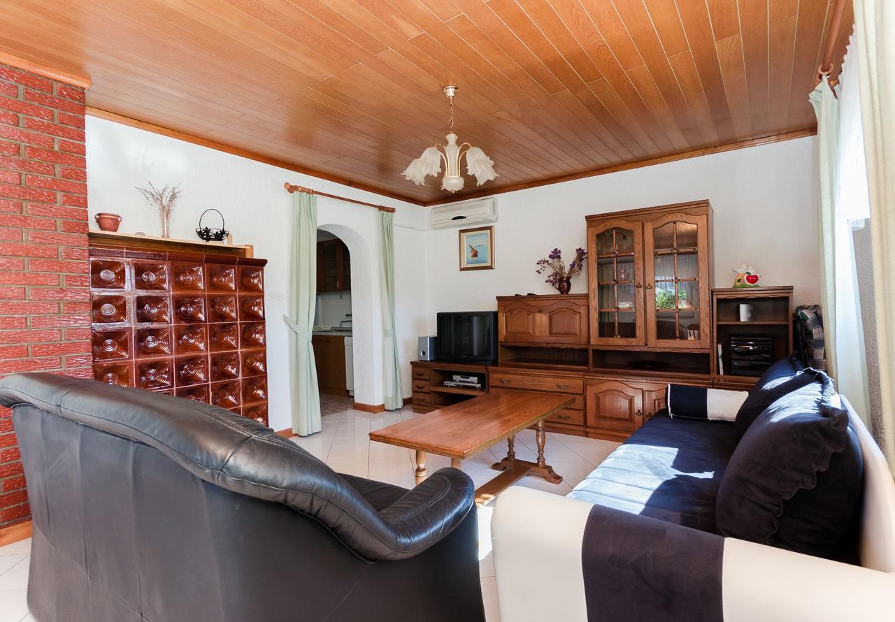 Apartments Biserka Barbat na Rabu Dış mekan fotoğraf
