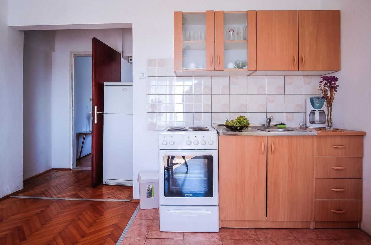 Apartments Biserka Barbat na Rabu Dış mekan fotoğraf